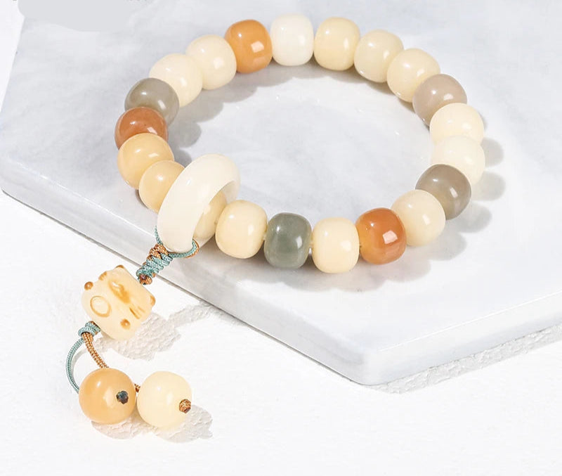 Bracelet chat chanceux